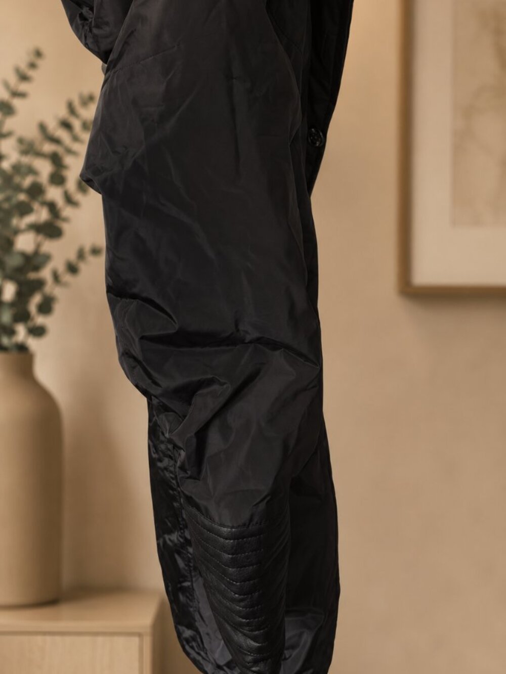 Rocawear Classic Black Hooded Parka Jacket Women's Medium M Winter Coat - Picture 7 of 8